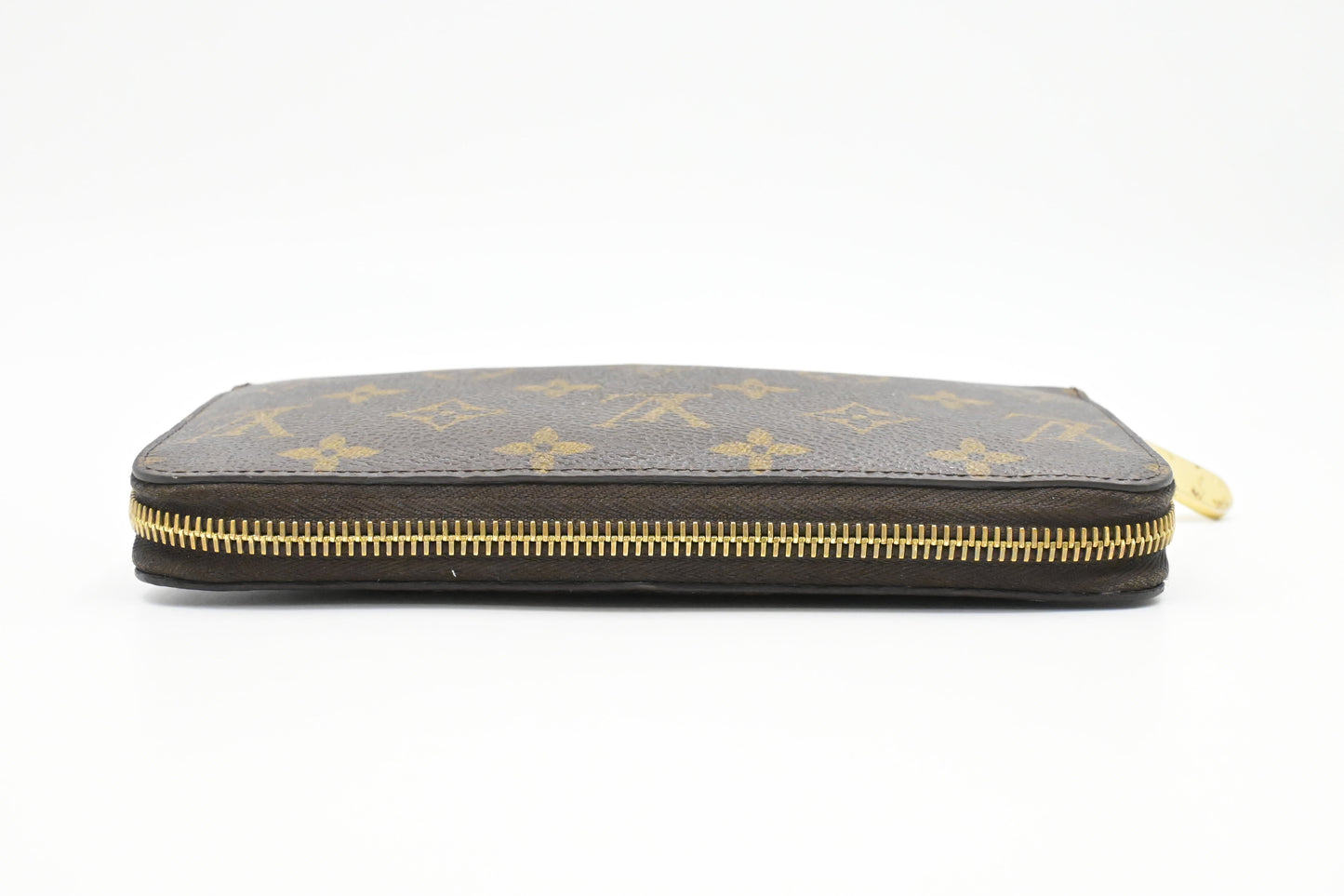 Louis Vuitton Long Zippy Wallet in Monogram Canvas