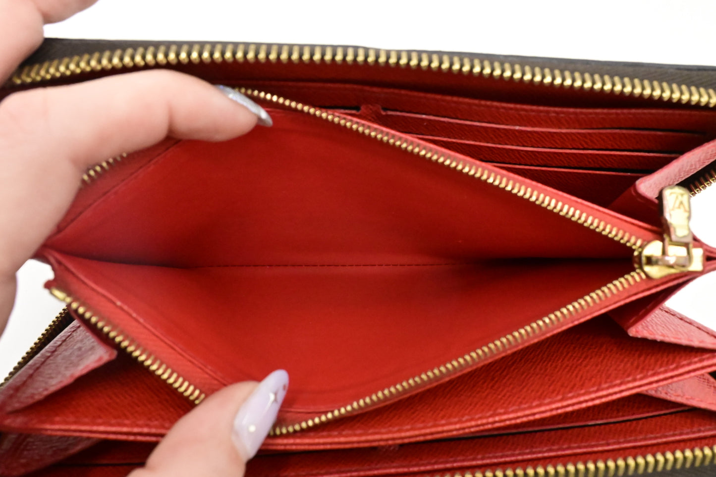 Louis Vuitton Long Zippy Wallet in Monogram Canvas