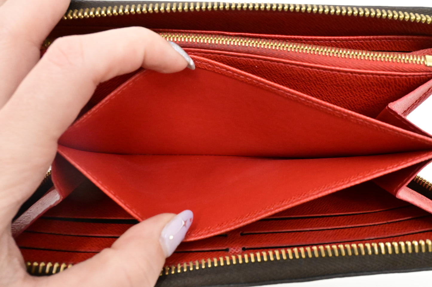 Louis Vuitton Long Zippy Wallet in Monogram Canvas