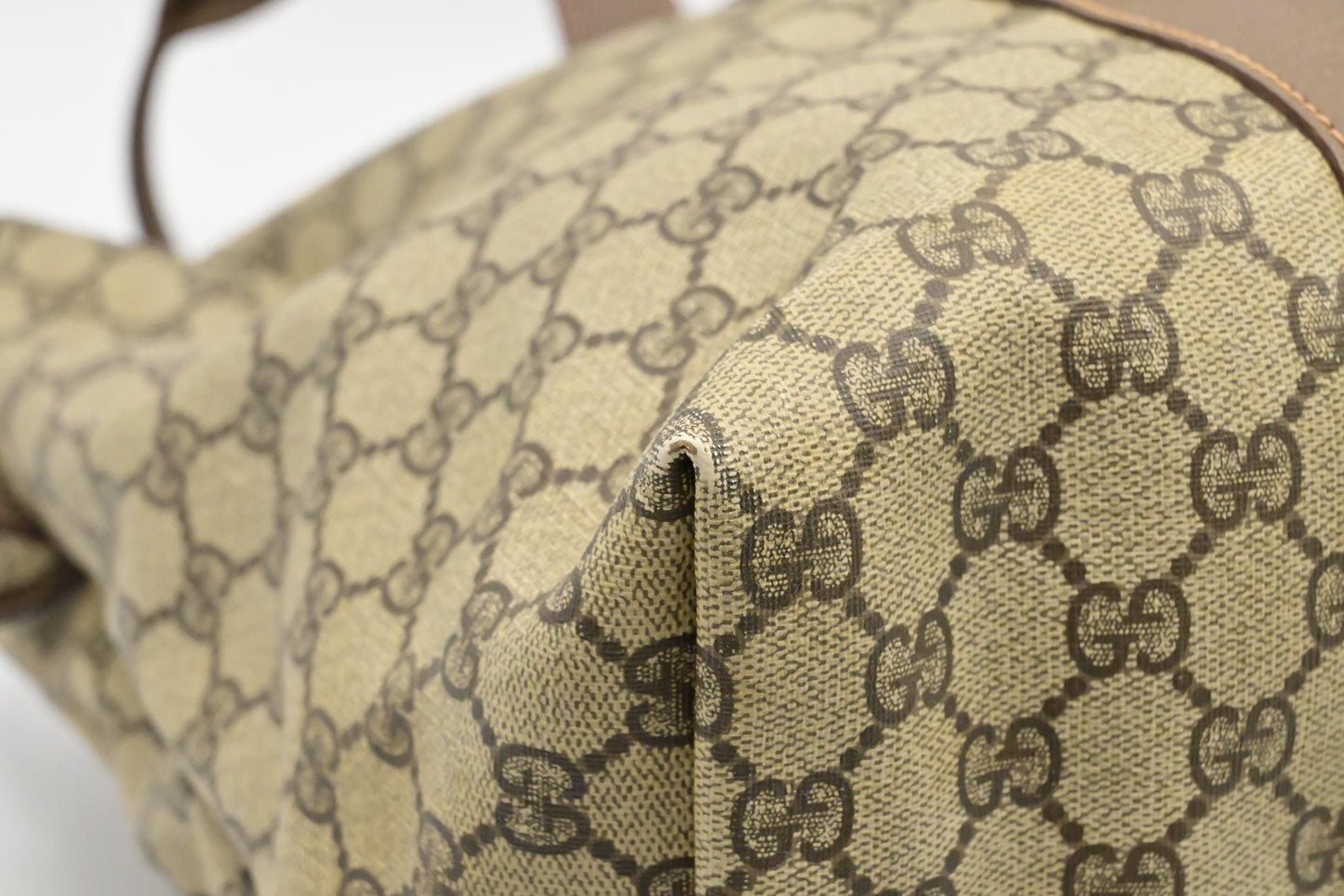 Gucci Large Tote in GG Supreme Canvas