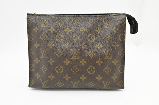 Louis Vuitton Toiletry 26 in Monogram Canvas