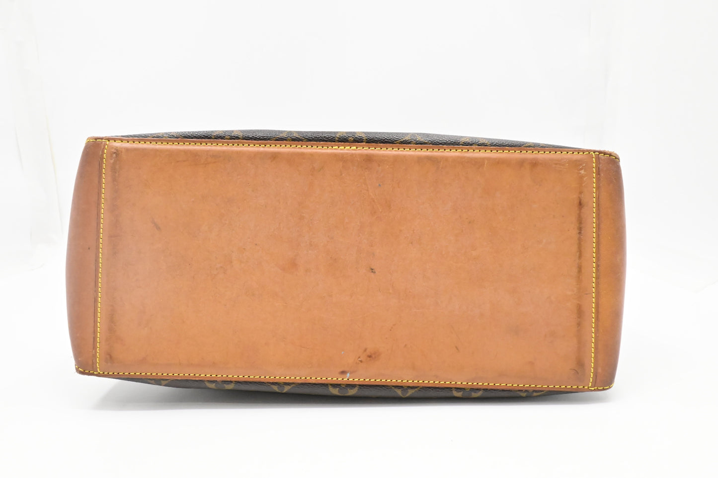 Louis Vuitton Cabas Mezzo in Monogram Canvas