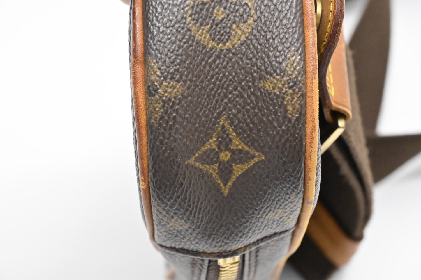 Louis Vuitton Pochette Gange in Monogram Canvas