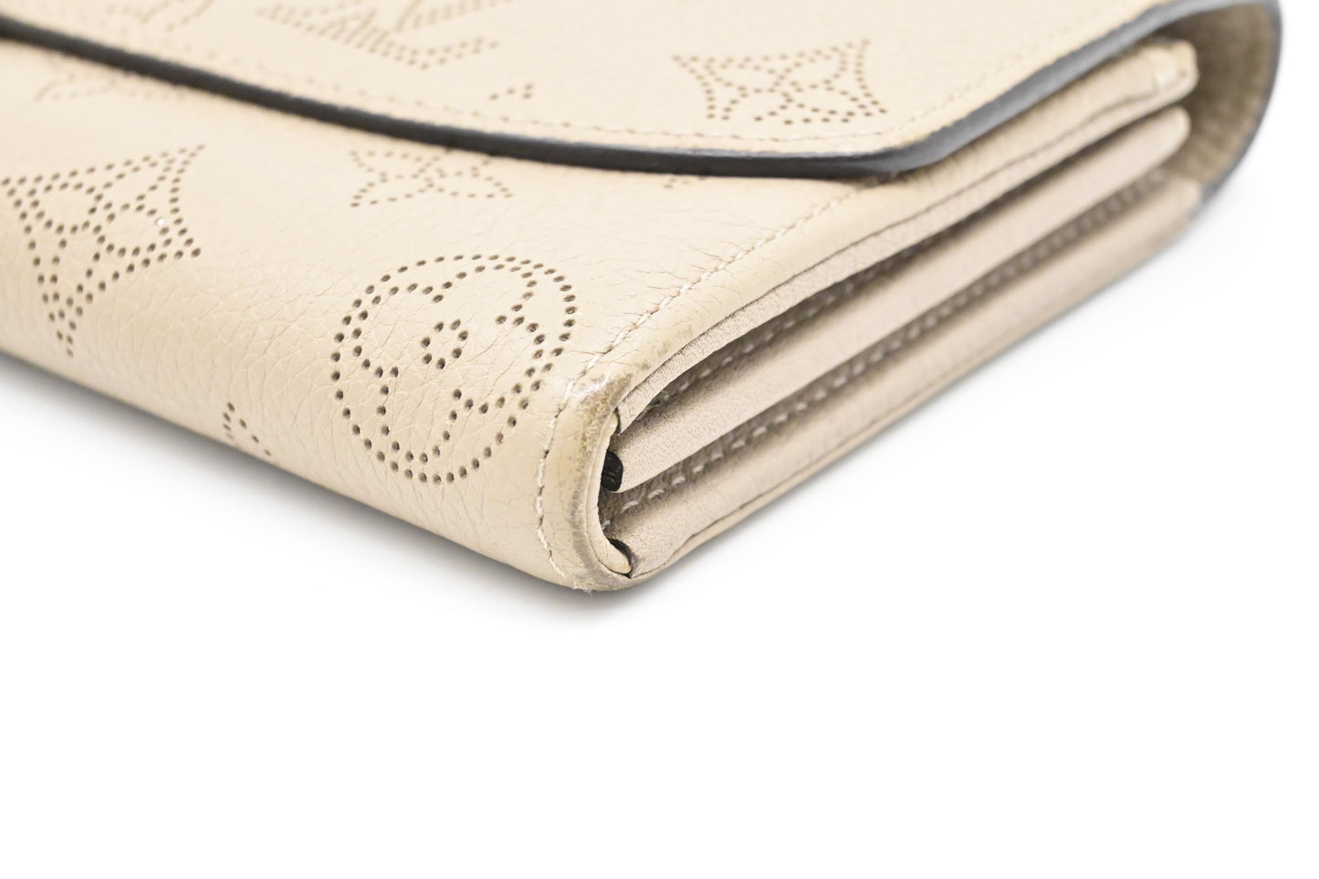 Louis Vuitton Iris Wallet in Galet Mahina Leather