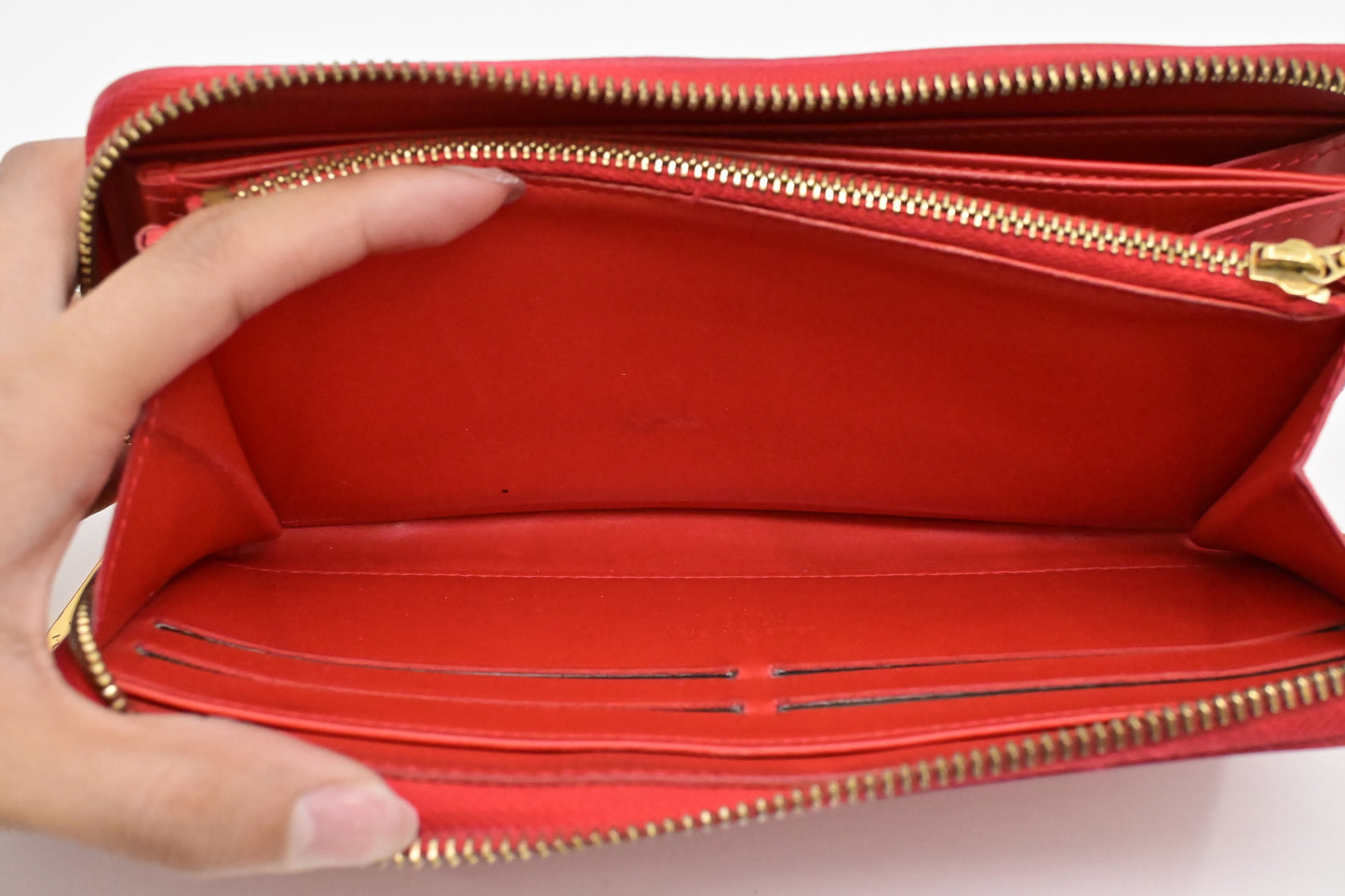 Louis Vuitton Long Zippy Wallet in Orange Sunset Vernis Leather