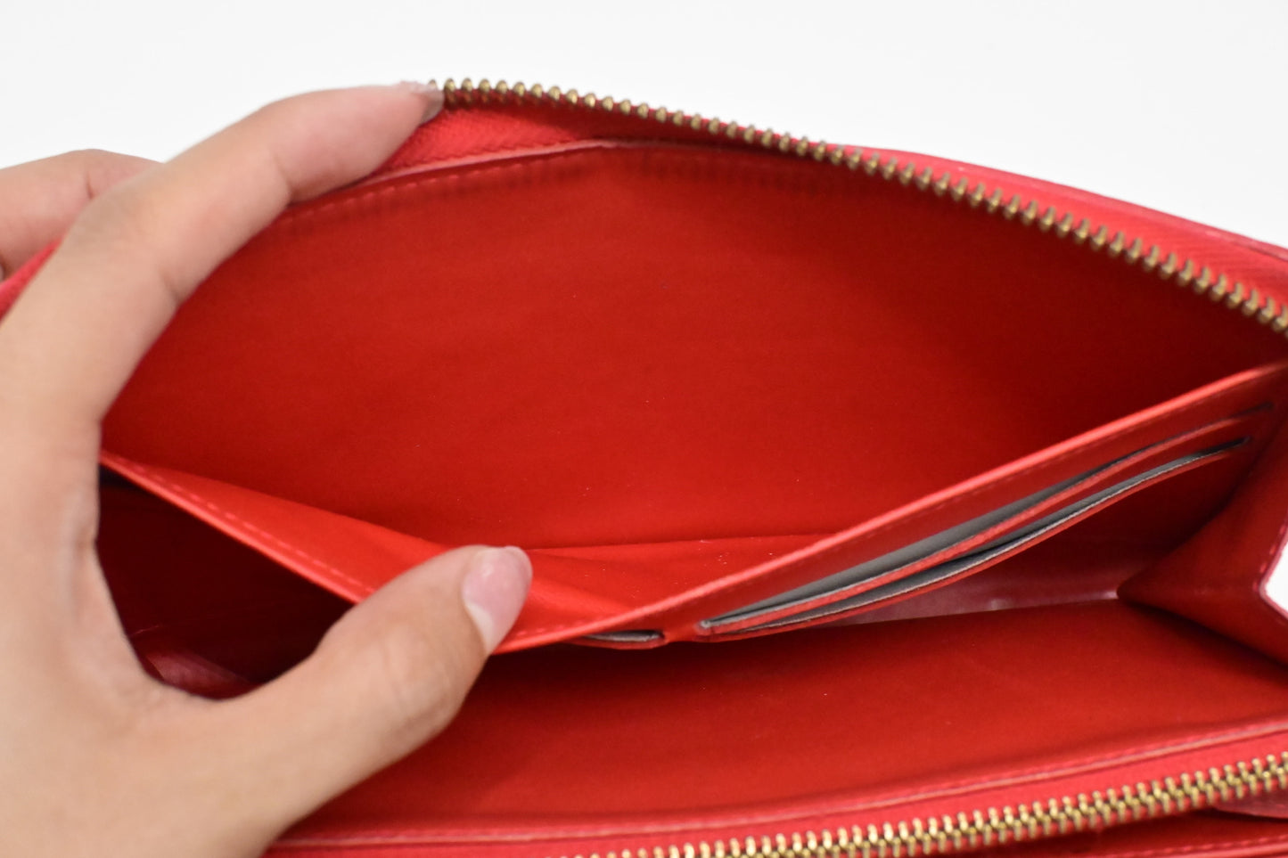Louis Vuitton Long Zippy Wallet in Orange Sunset Vernis Leather