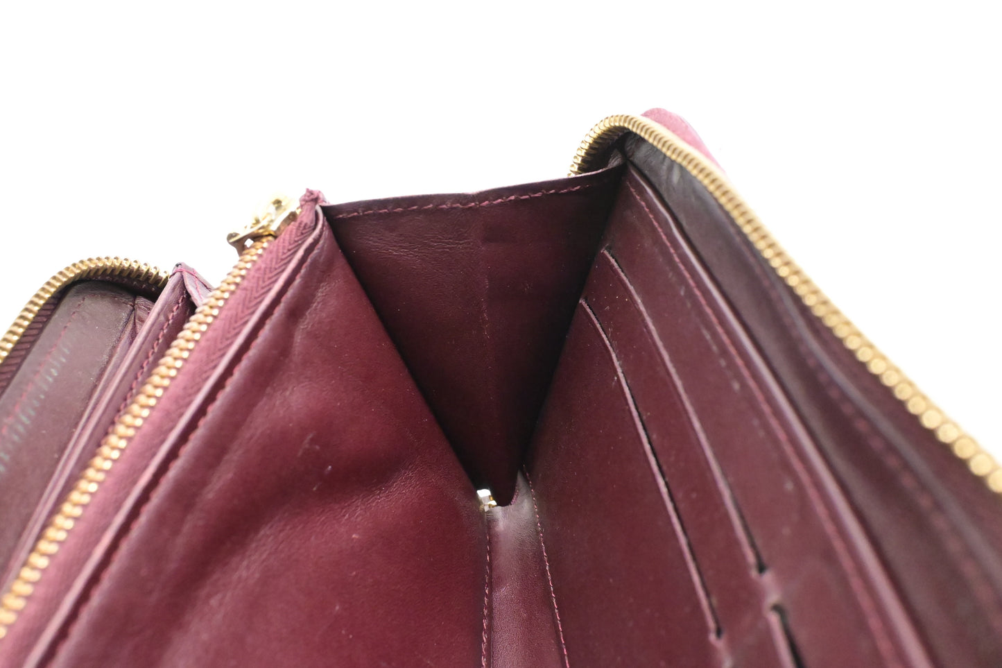 Louis Vuitton Long Zippy Wallet in Rouge Fauviste Vernis Leather