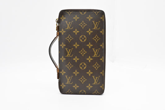 Louis Vuitton Organizer de Voyage in Monogram Canvas