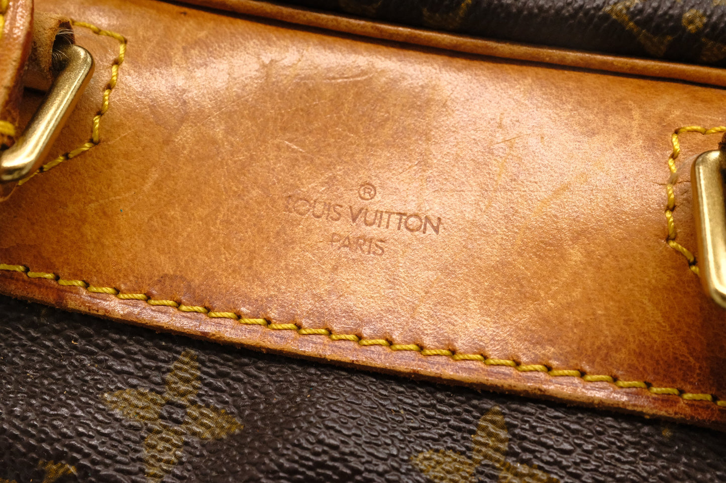 Louis Vuitton Deauville in Monogram Canvas