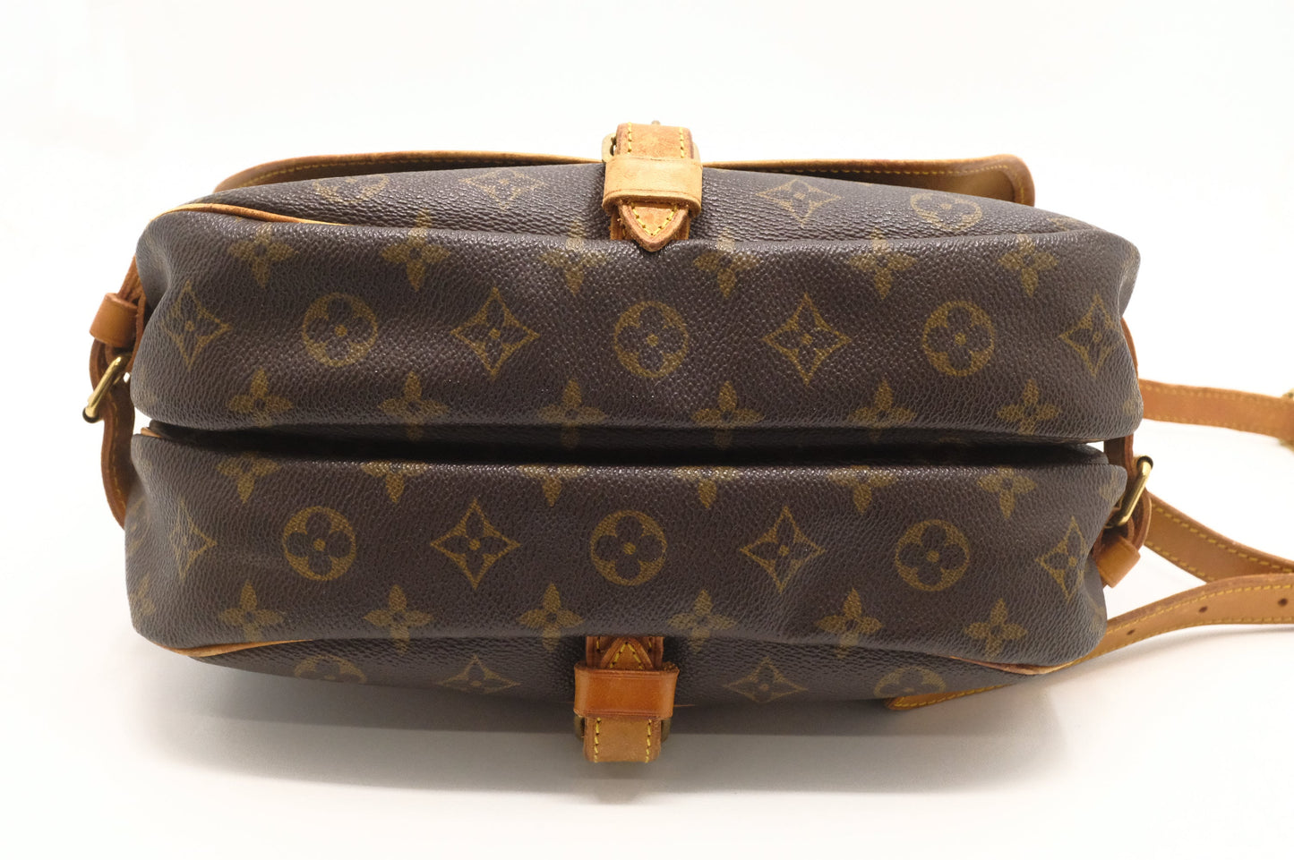Louis Vuitton Saumur 30 in Monogram Canvas