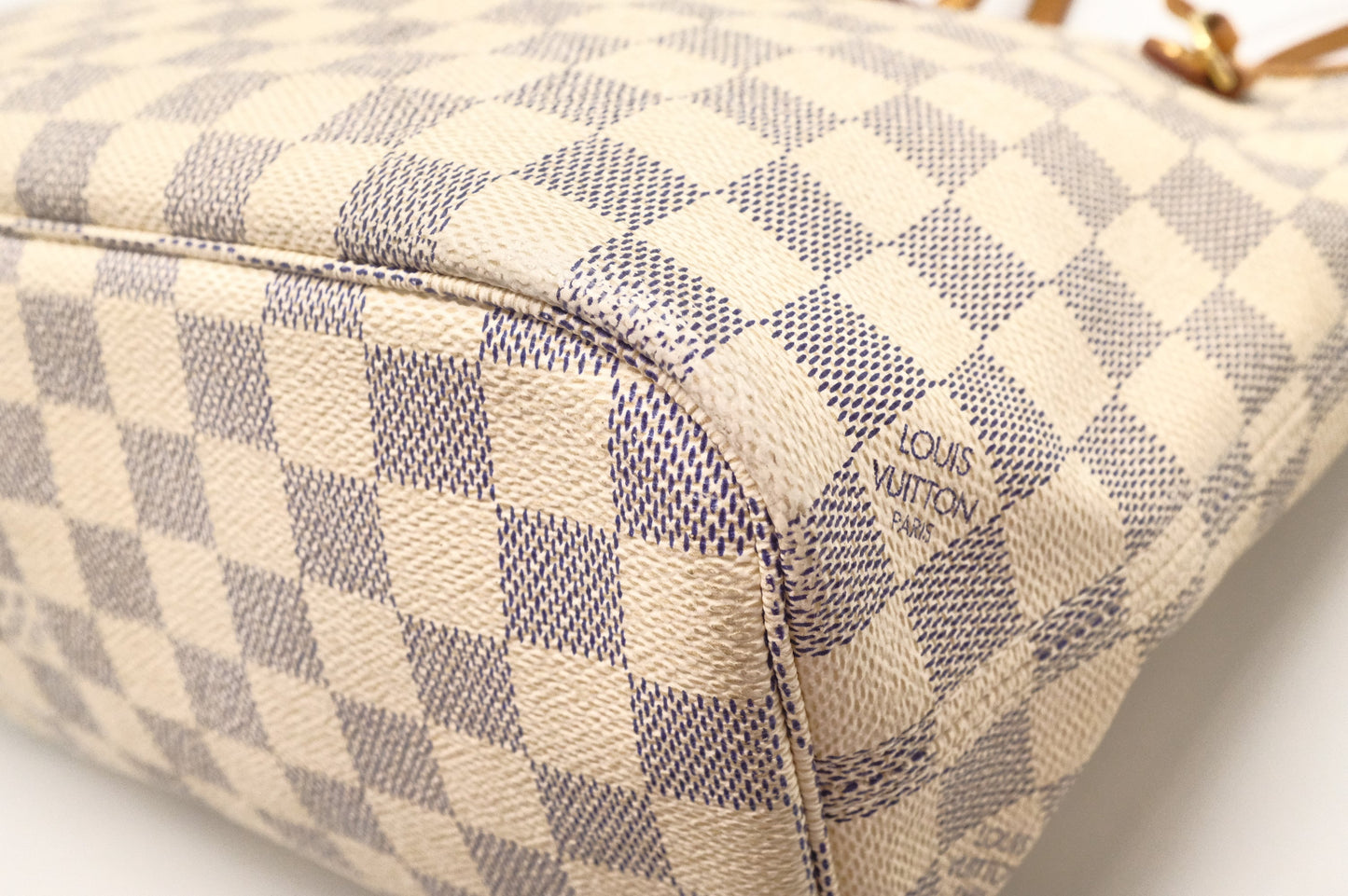 Louis Vuitton Neverfull PM in Damier Azur Canvas