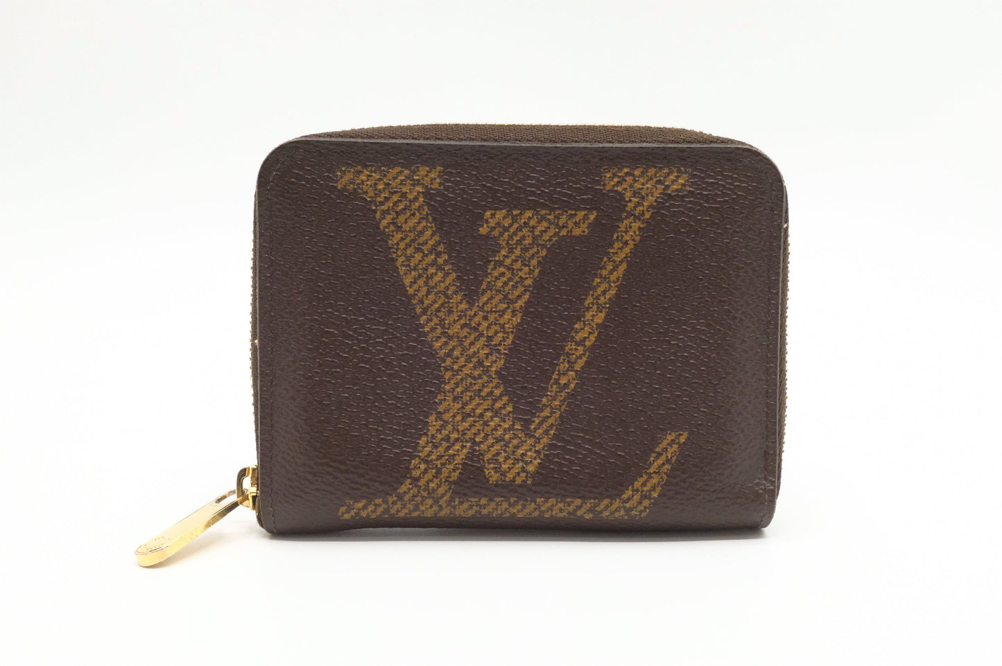 Louis Vuitton Compact Zippy in Monogram Giant Canvas