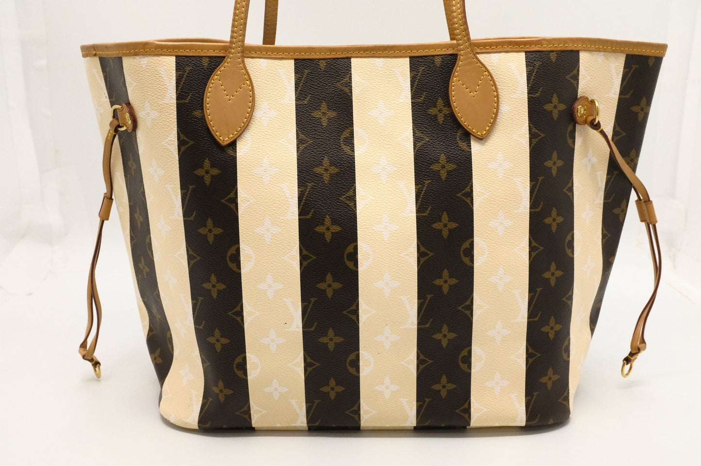 Louis Vuitton Neverfull MM in Rayures Monogram Canvas