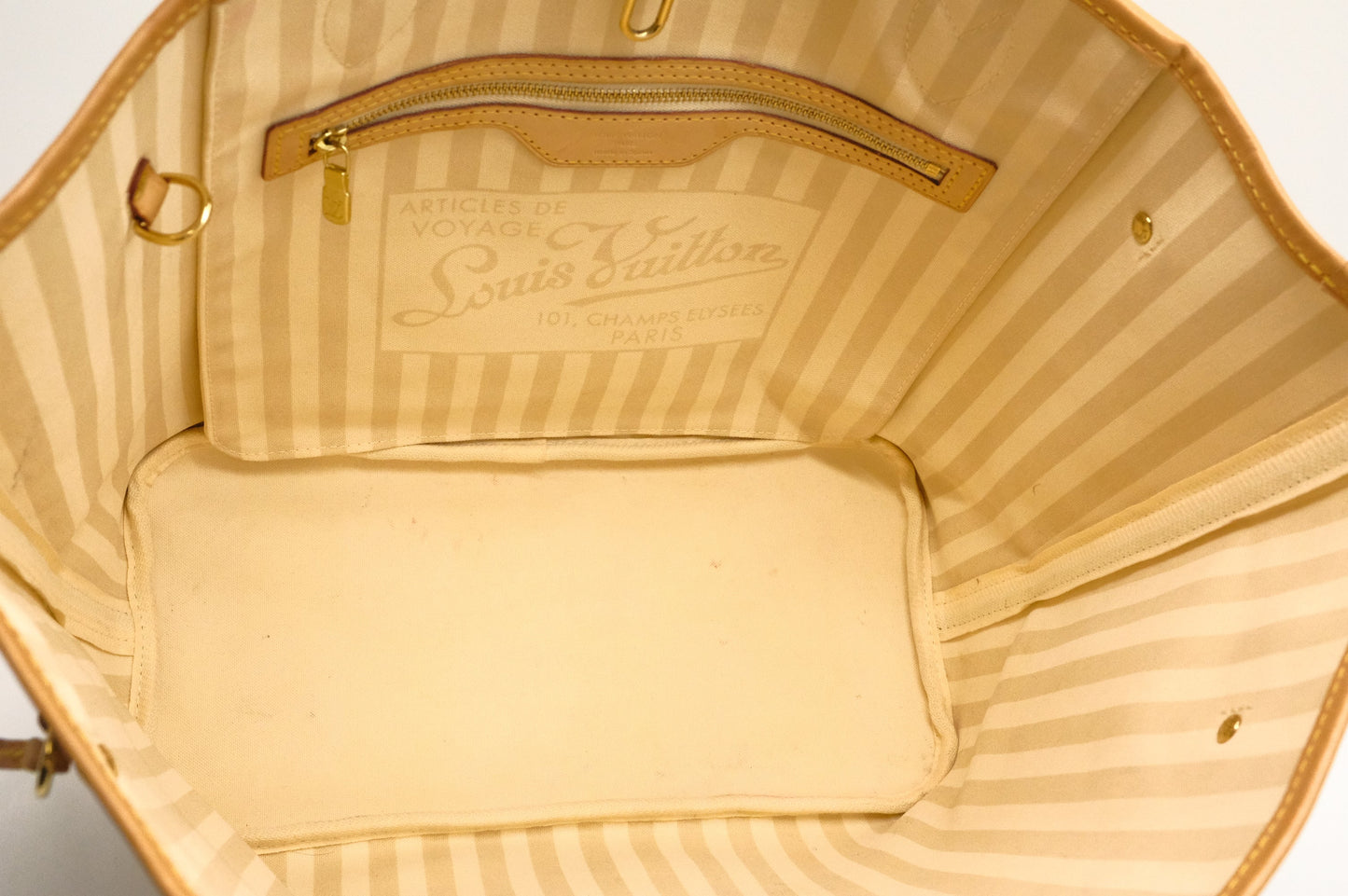 Louis Vuitton Neverfull MM in Rayures Monogram Canvas