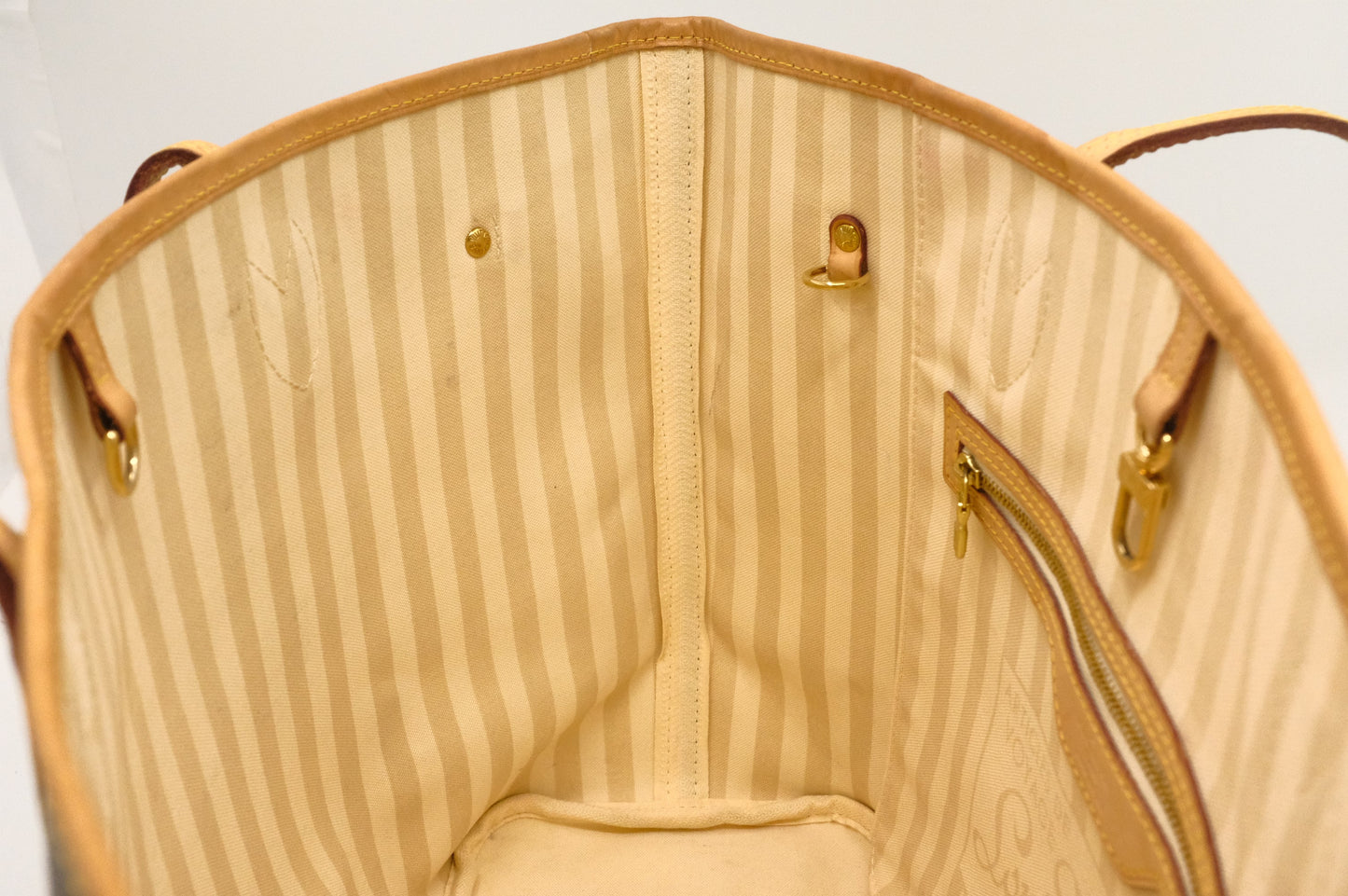 Louis Vuitton Neverfull MM in Rayures Monogram Canvas