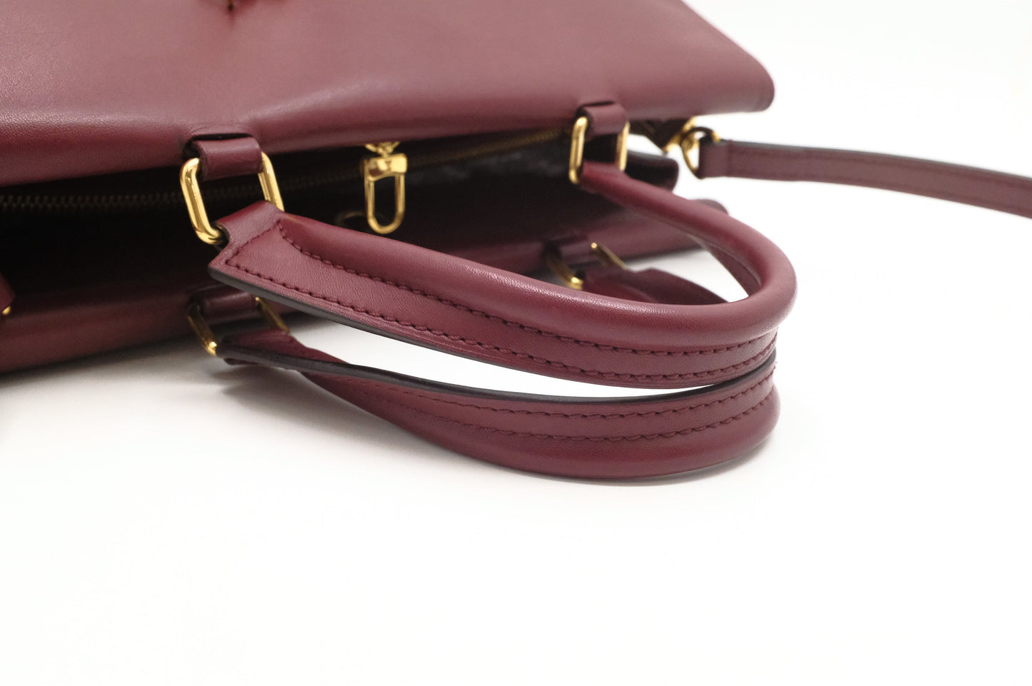 Louis Vuitton Venus in Monogram Canvas and Raisin Leather