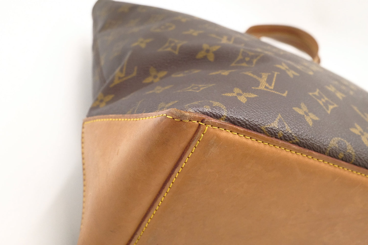 Louis Vuitton Cabas Mezzo in Monogram Canvas