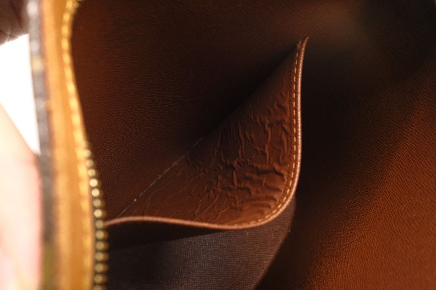 Louis Vuitton Drouot in Monogram Canvas