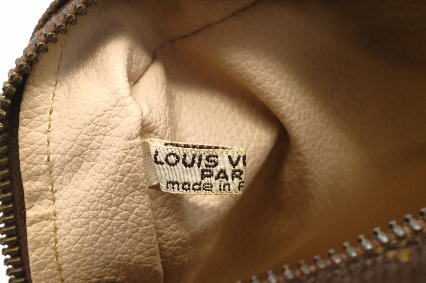 Louis Vuitton Trousse 28 in Monogram Canvas