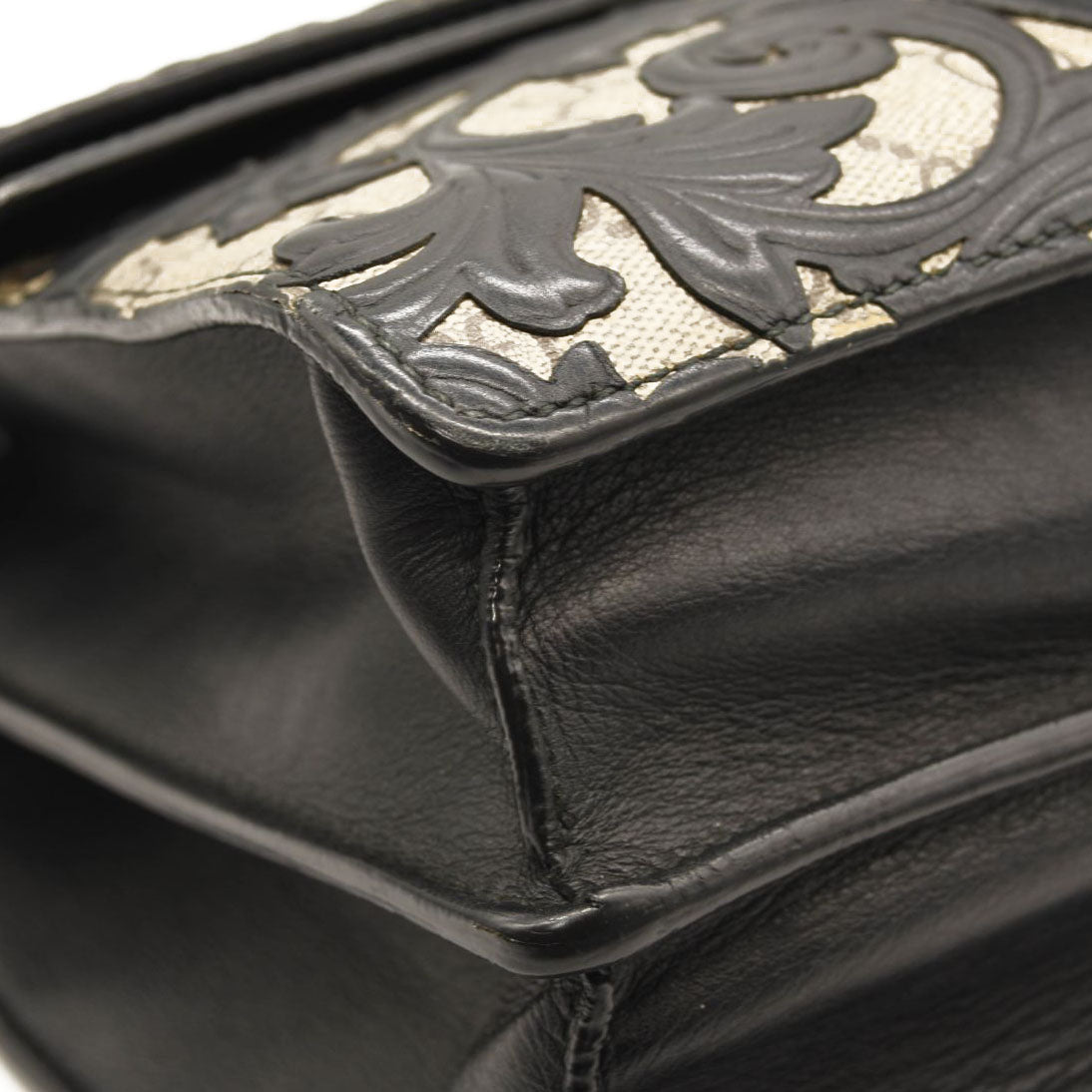 Gucci Dionysus Shoulder Bag GG Supreme Arabesque Medium Black/Beige