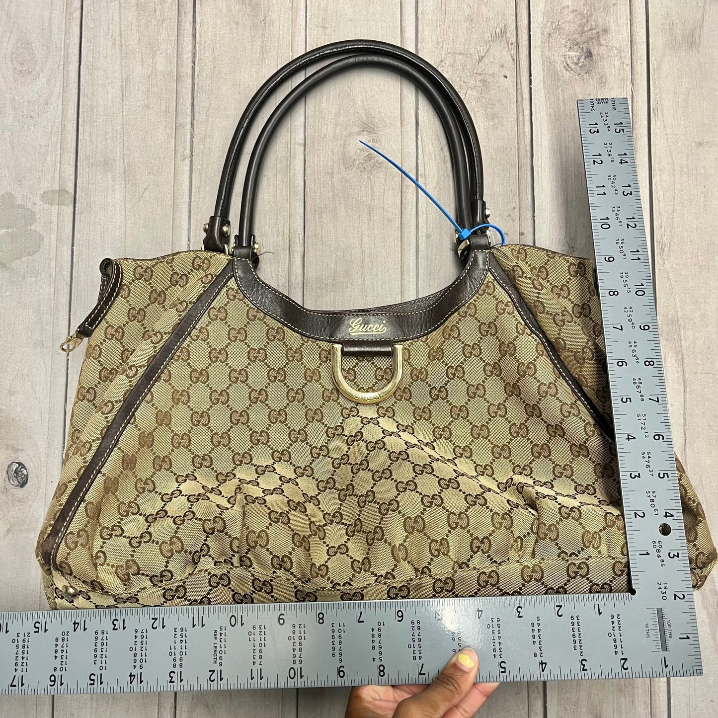 Handbag Luxury Designer By Gucci, Size: Large