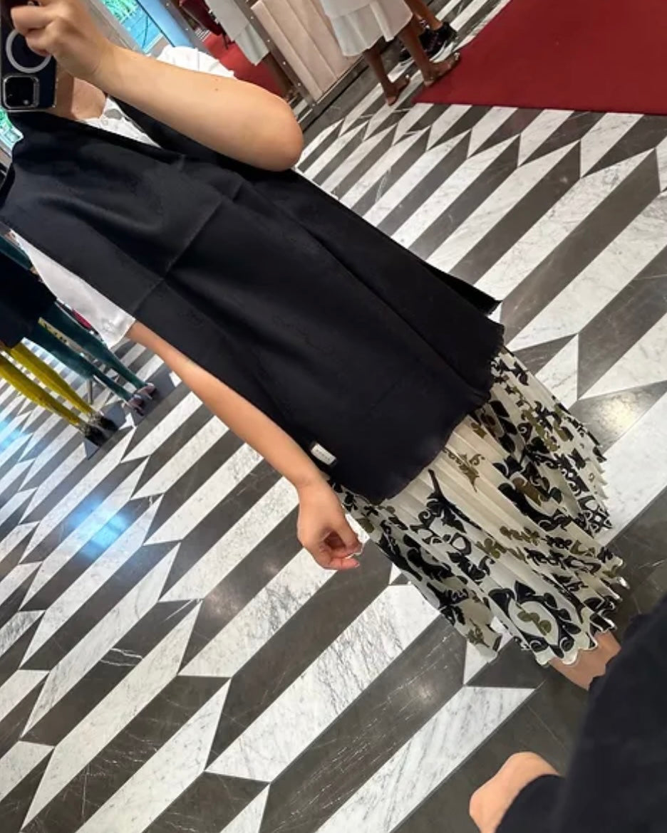 PreOrder Gucci long scarf