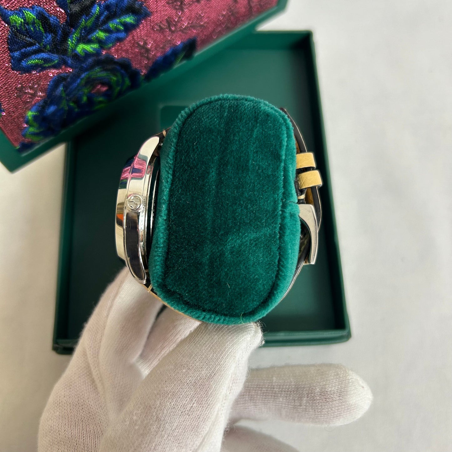 Gucci - Montre G Timeless