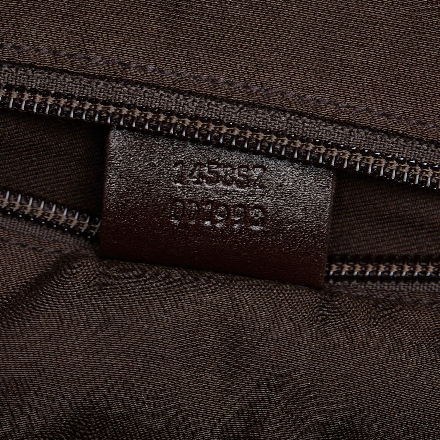 Gucci GG Canvas Crossbody (SHG-HiuUF3)