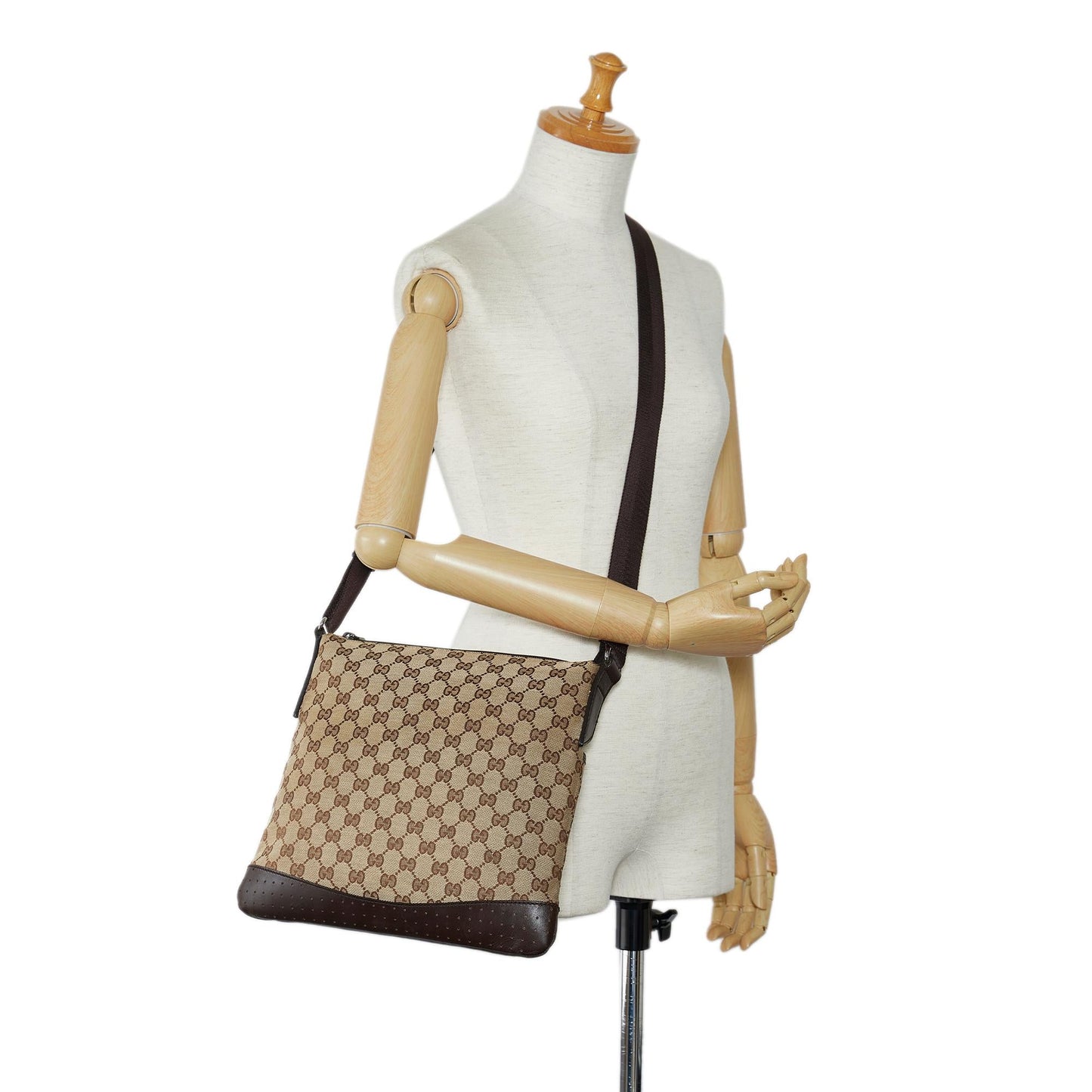 Gucci GG Canvas Crossbody (SHG-HiuUF3)