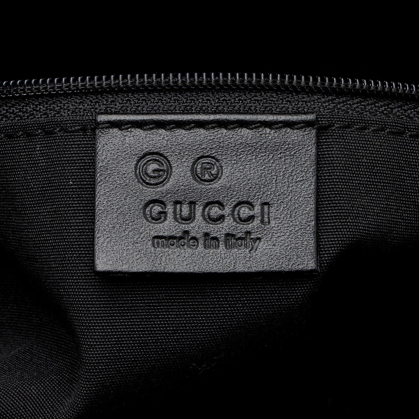 Gucci GG Canvas Eclipse N/S Medium Tote (SHF-CCVRzw)