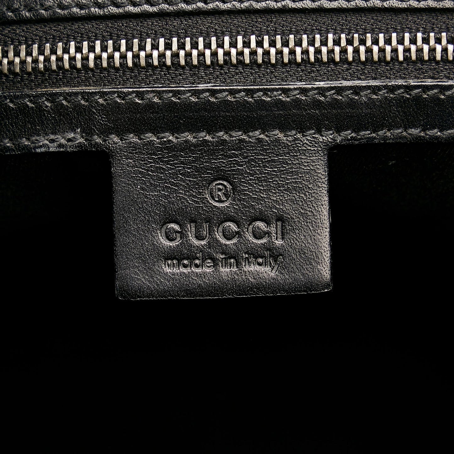 Gucci GG Canvas Gifford Tote (SHG-jZnCv0)