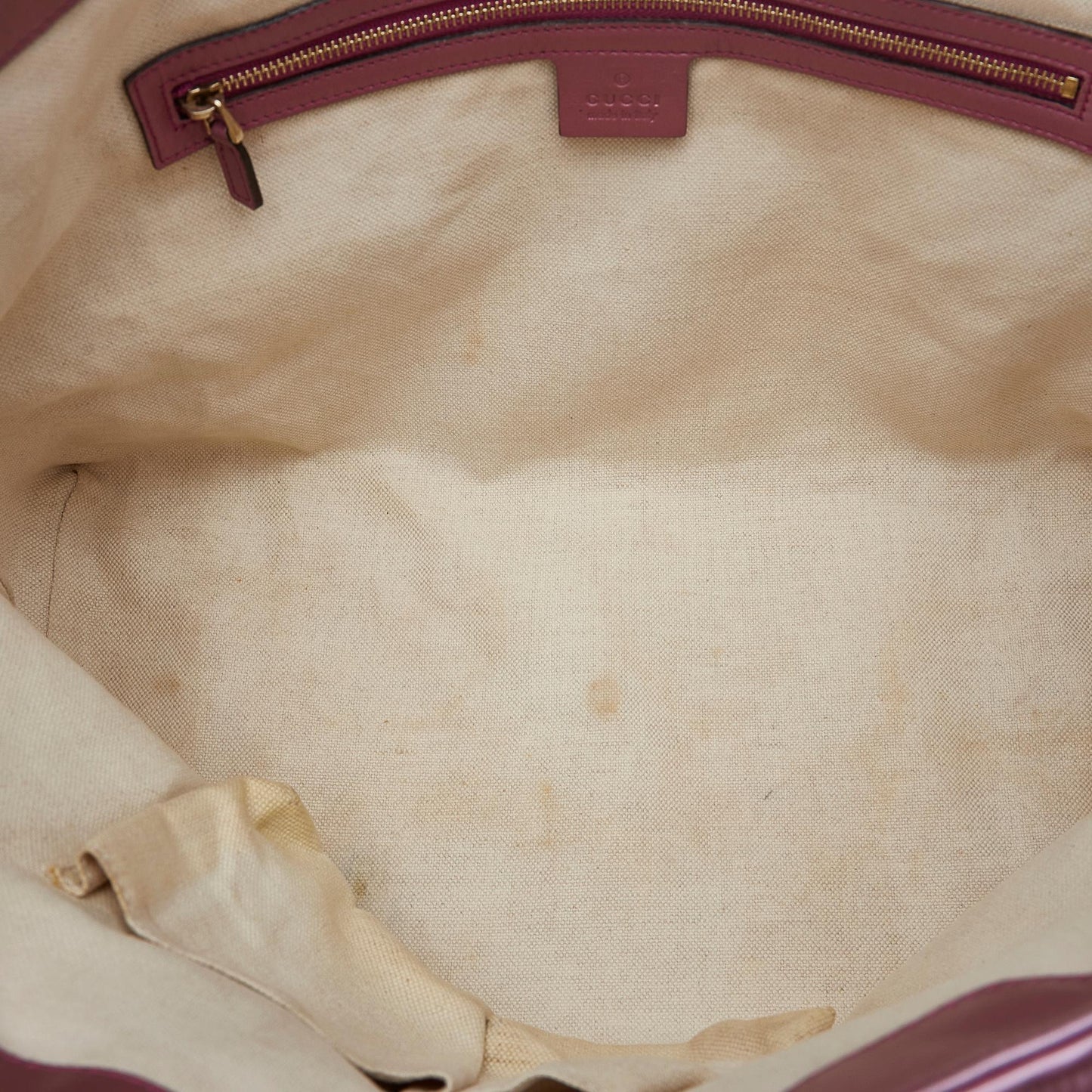 Gucci GG Canvas Heart Bit Tote (SHG-8tNWwL)