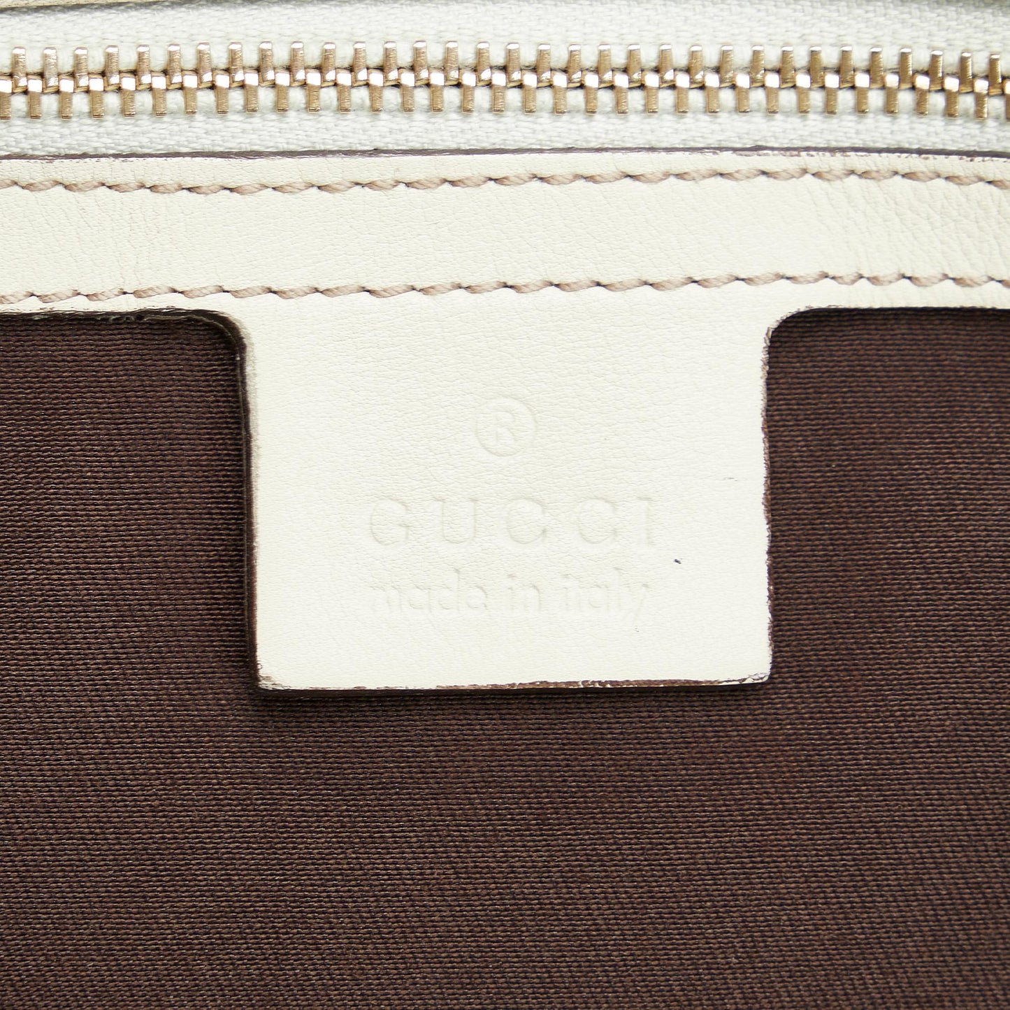 Gucci GG Canvas Peggy Tote (SHG-YDxBat)