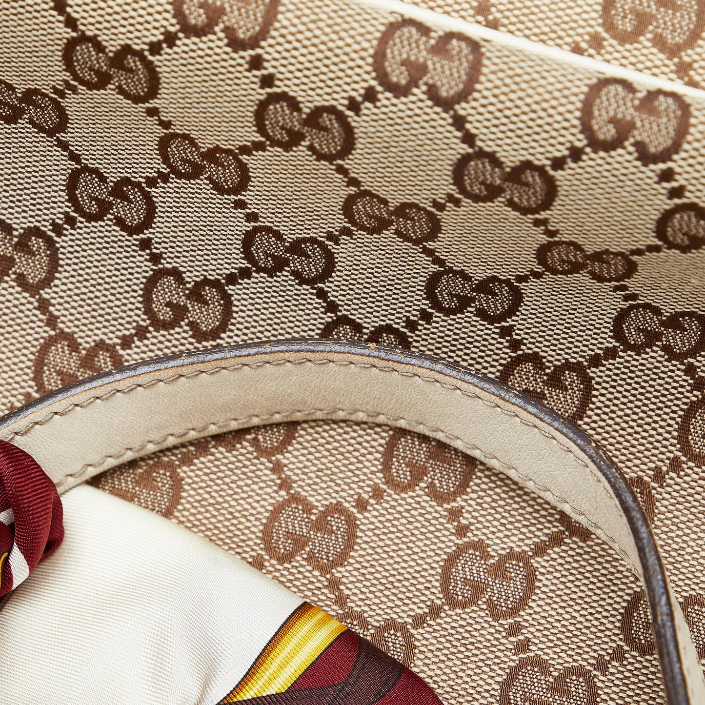 Gucci GG Canvas Positano Tote Bag (SHG-1keonk)