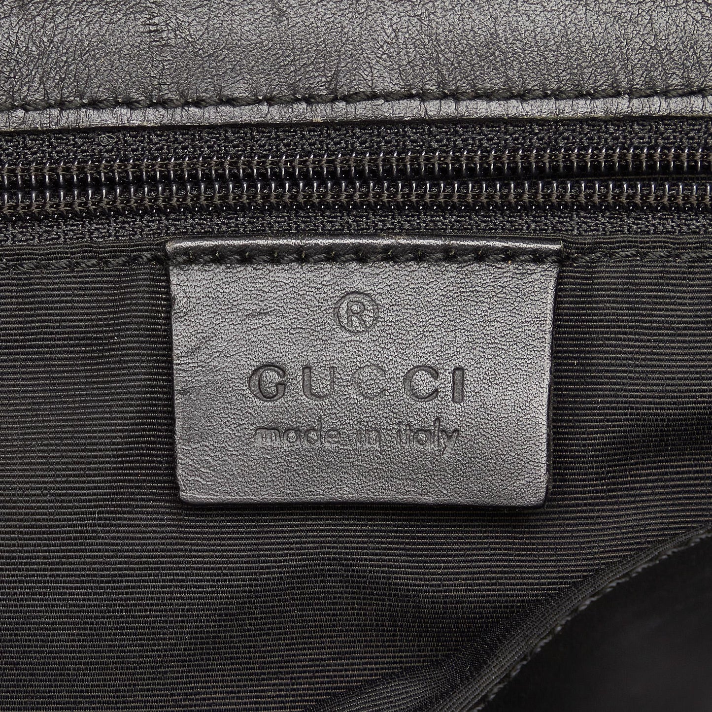 Gucci GG Canvas Tote Bag (SHG-h7Aite)