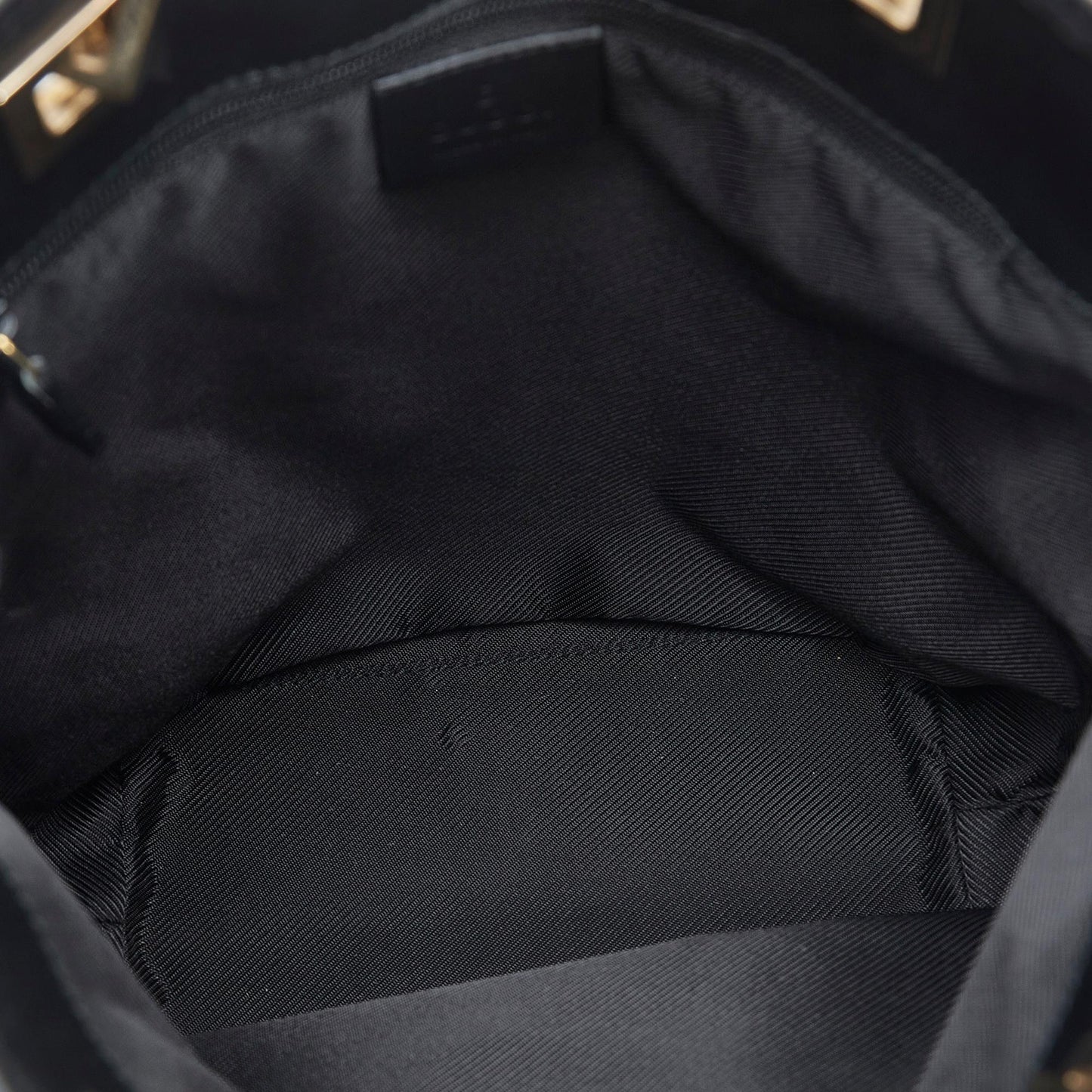 Gucci GG Canvas Tote Bag (SHG-1zuEBO)
