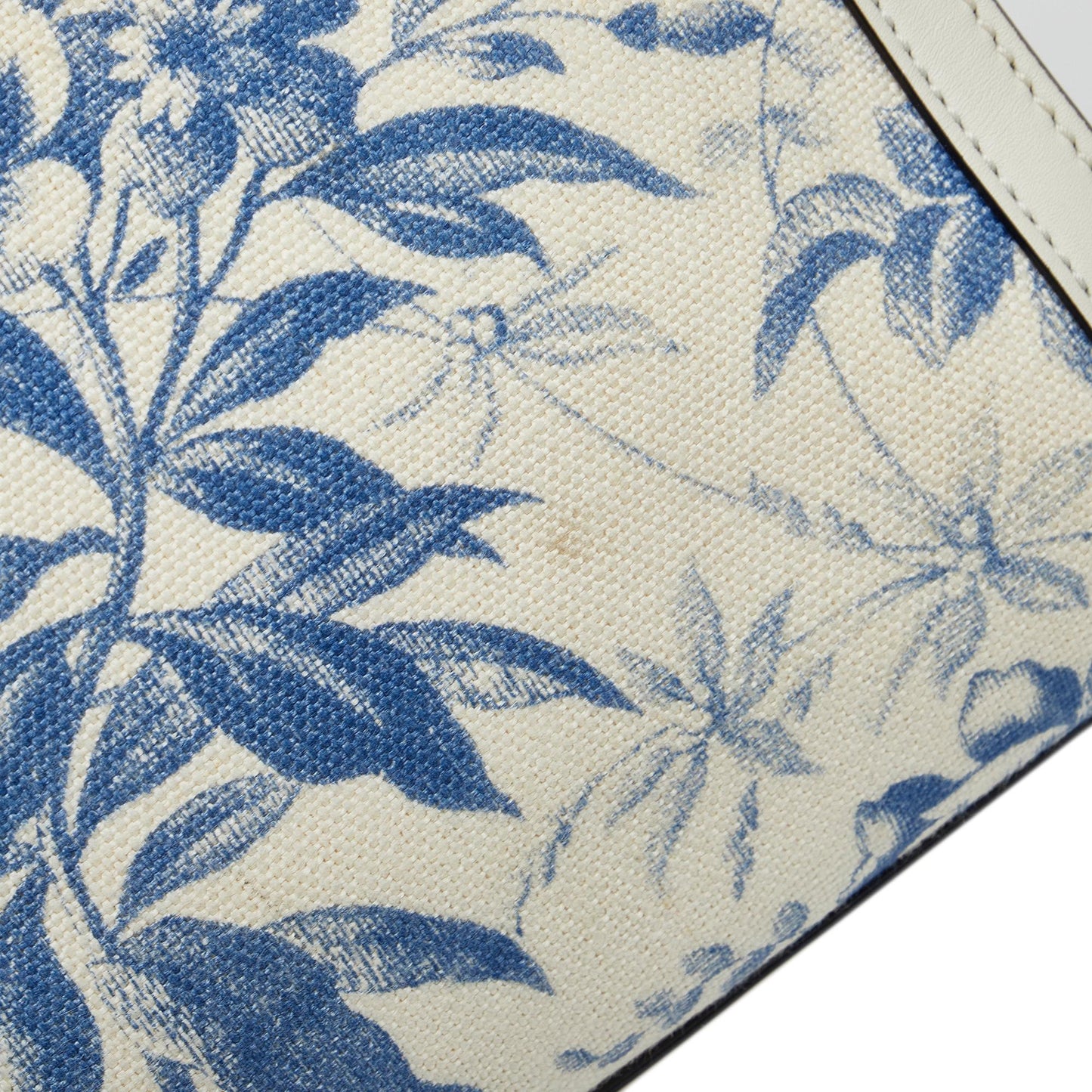 Gucci GG Ribbon Herbarium Tote (SHG-QtOTpC)
