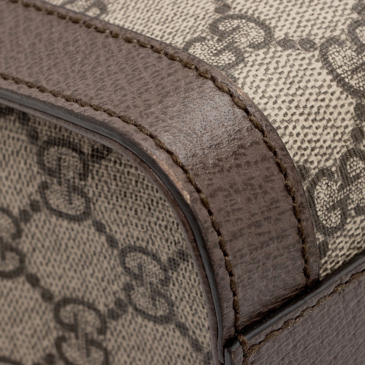 Gucci GG Supreme Ophidia Medium Top Handle Tote (SHF-CFDl5D)