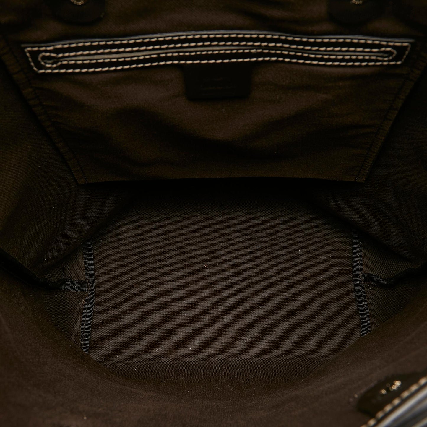 Gucci GG Supreme Tote (SHG-efyCC5)