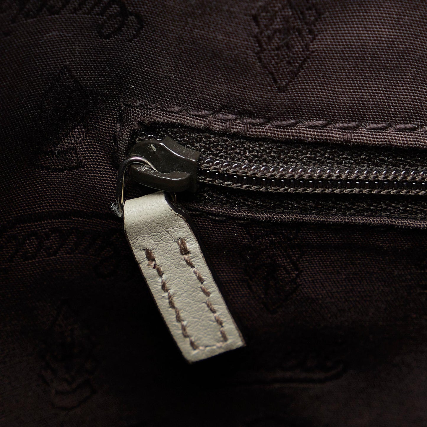 Gucci Guccissima Sukey Tote Bag (SHG-Ry1H4Y)
