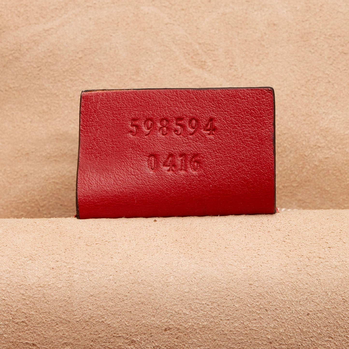 Gucci Matelasse Leather GG Marmont Round Mini Backpack (SHF-I7EvuE)
