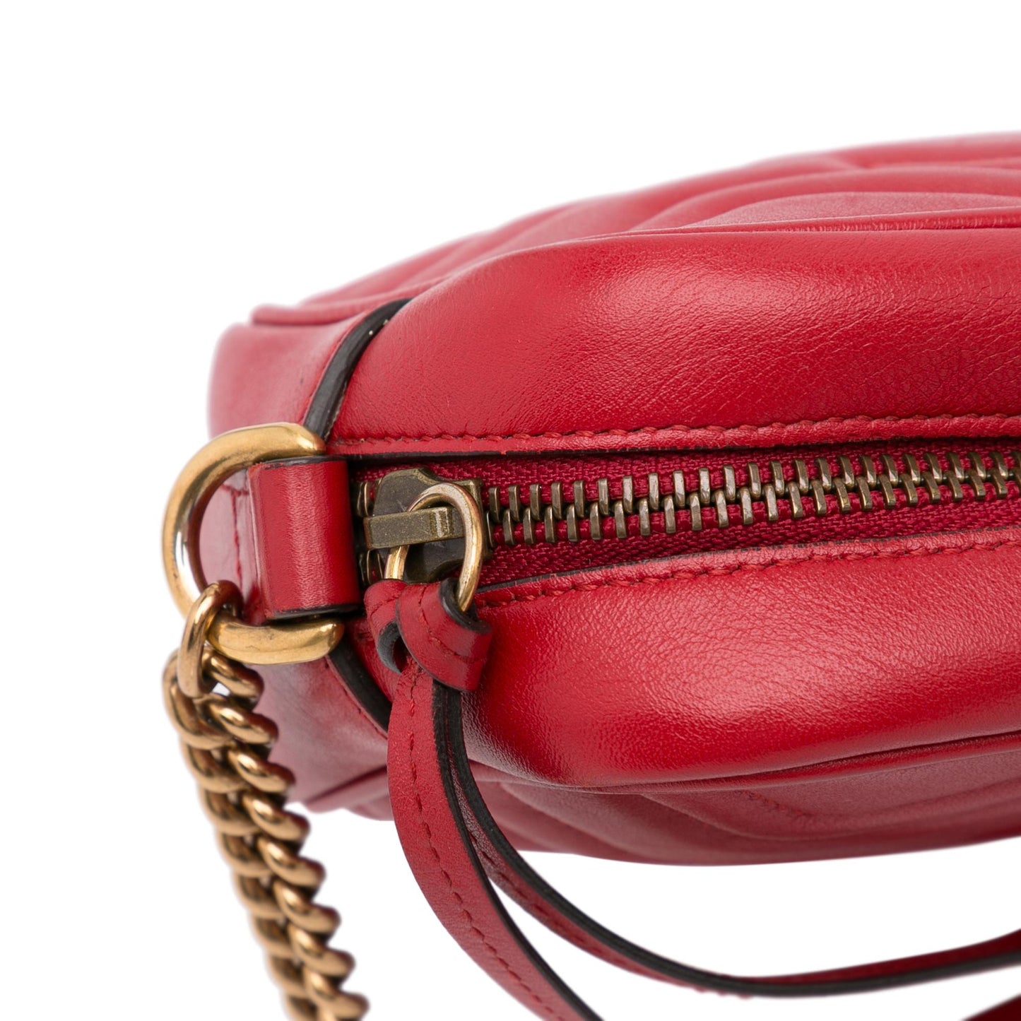 Gucci Small GG Marmont Matelasse Crossbody (SHG-MMqwXR)