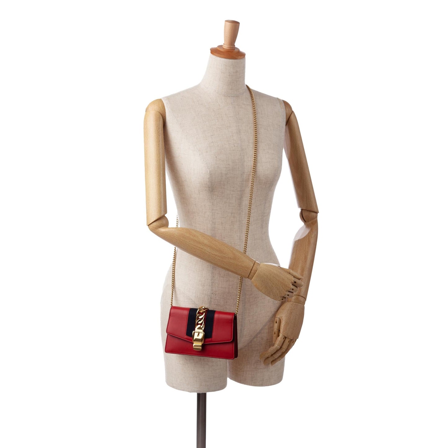 Gucci Super Mini Sylvie Crossbody Bag (SHG-WQPGZl)