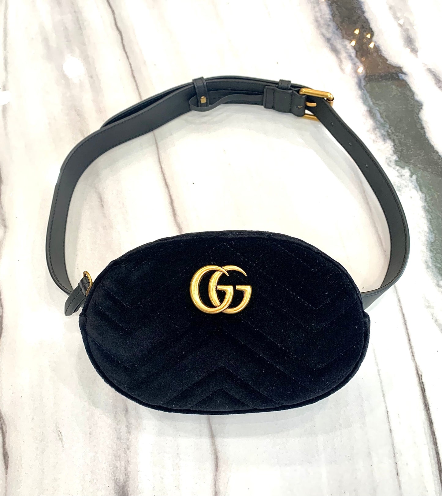 GUCCI VELVET MATELASSE GG MARMONT BELT BAG