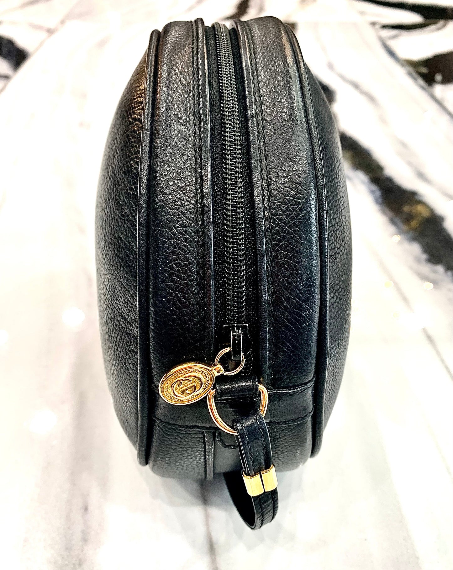 GUCCI VINTAGE ROUND CANTEEN-STYLE LEATHER BAG