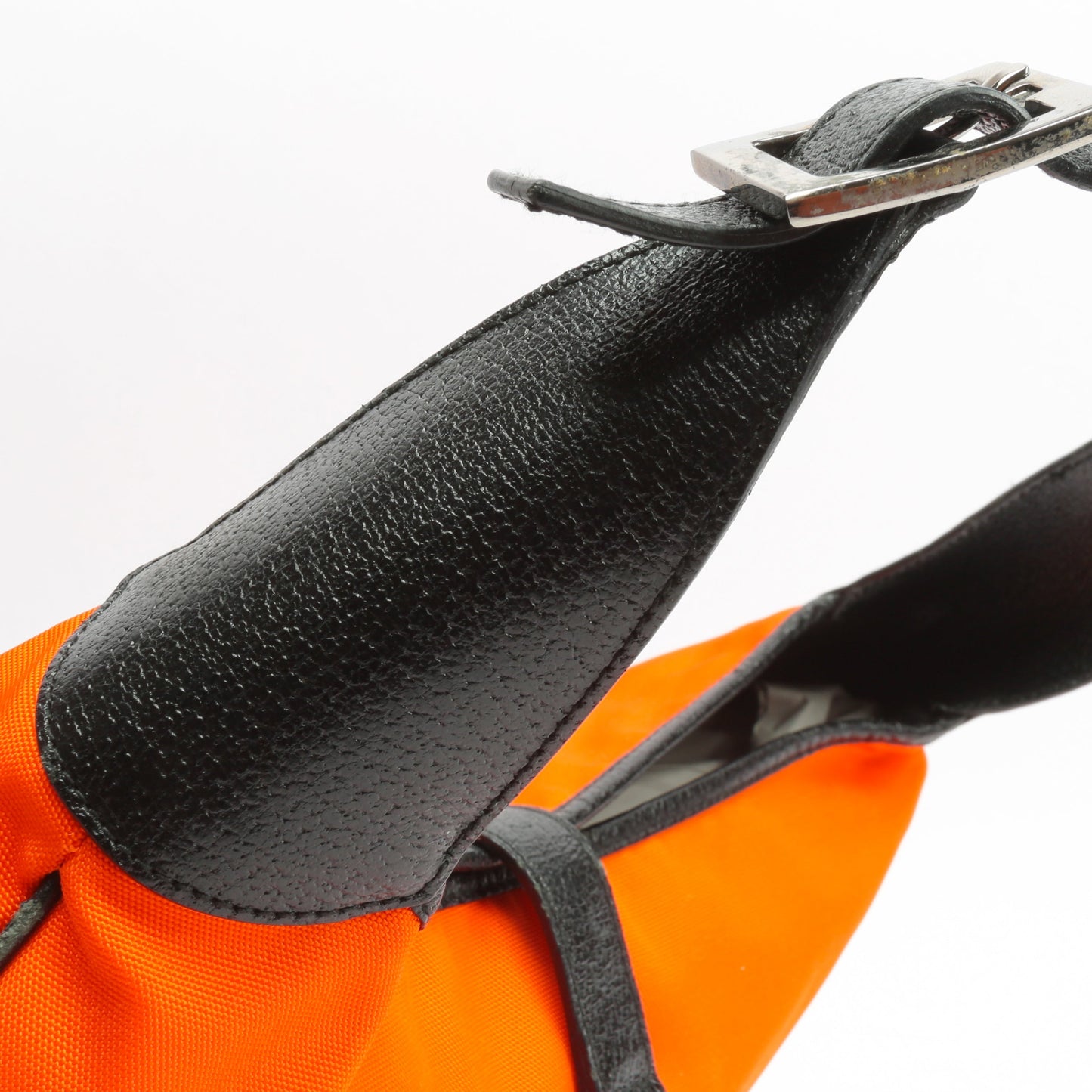 GUCCI Vintage Jackie Hobo - Orange Nylon