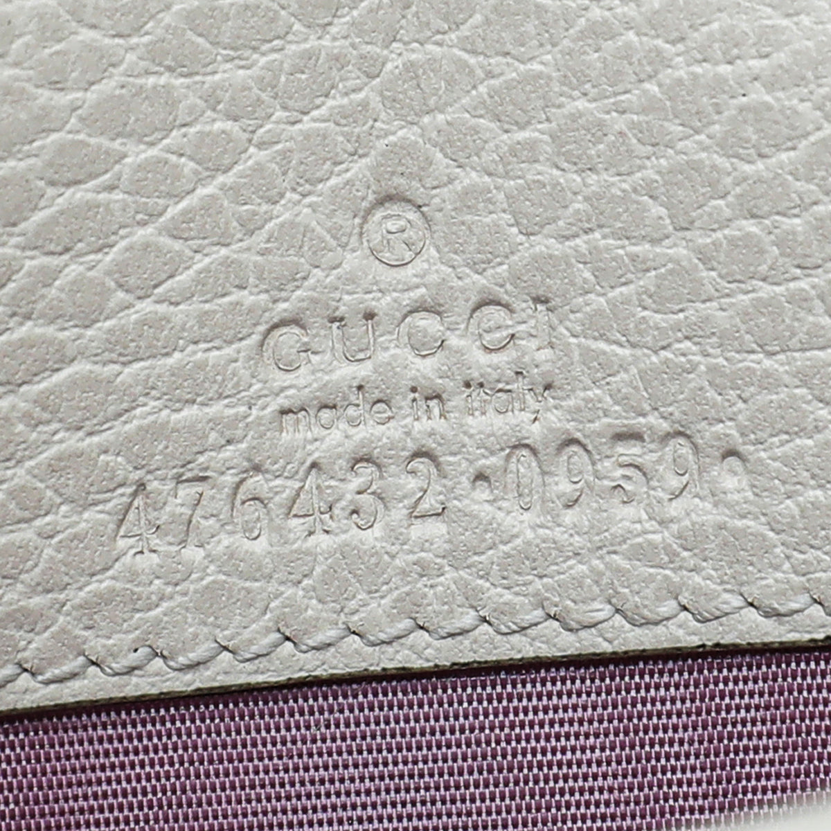 Gucci White Dionysus Super Mini Bag