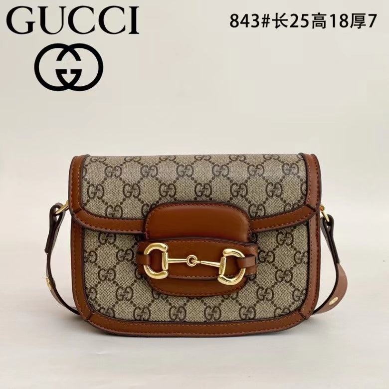 Gucci Horsebit Shoulder Handbag