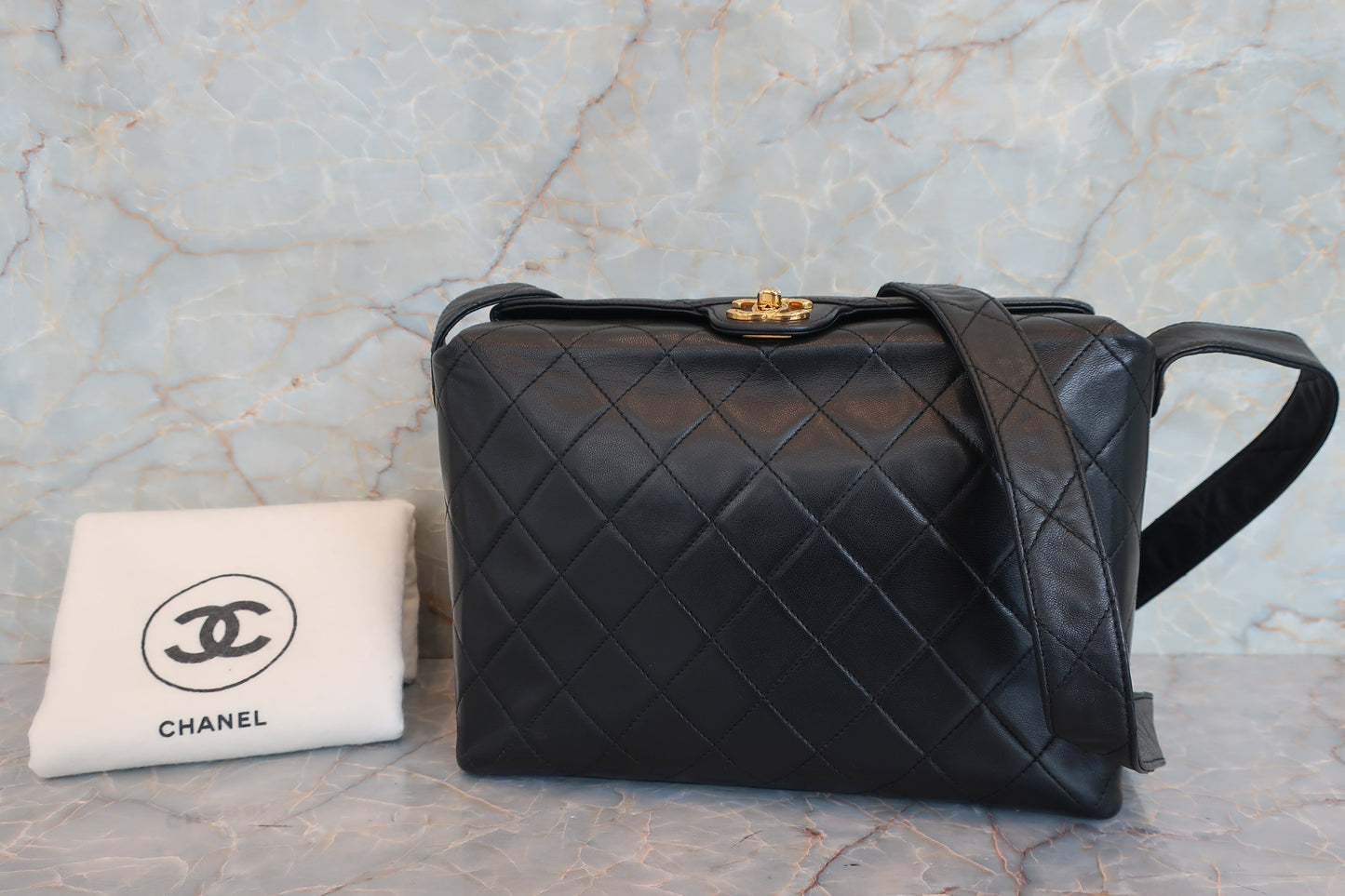 CHANEL/シャネル マトラッセショルダーバッグ ラムスキン ブラック/ゴールド金具 ショルダーバッグ 700070241