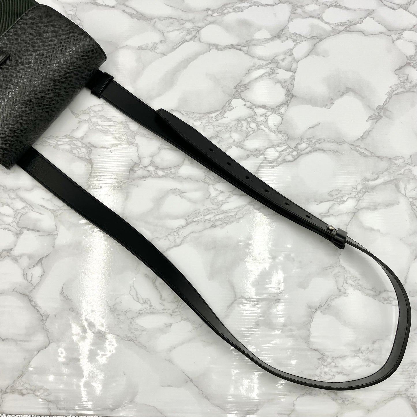 Louis Vuitton  Taiga Shoulder Bag